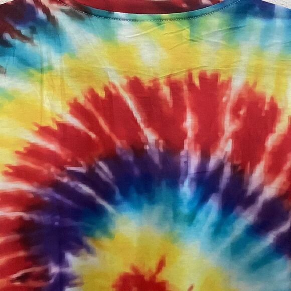 T shirt 💯 polyester NWOT size L cute cute - Picture 5 of 6